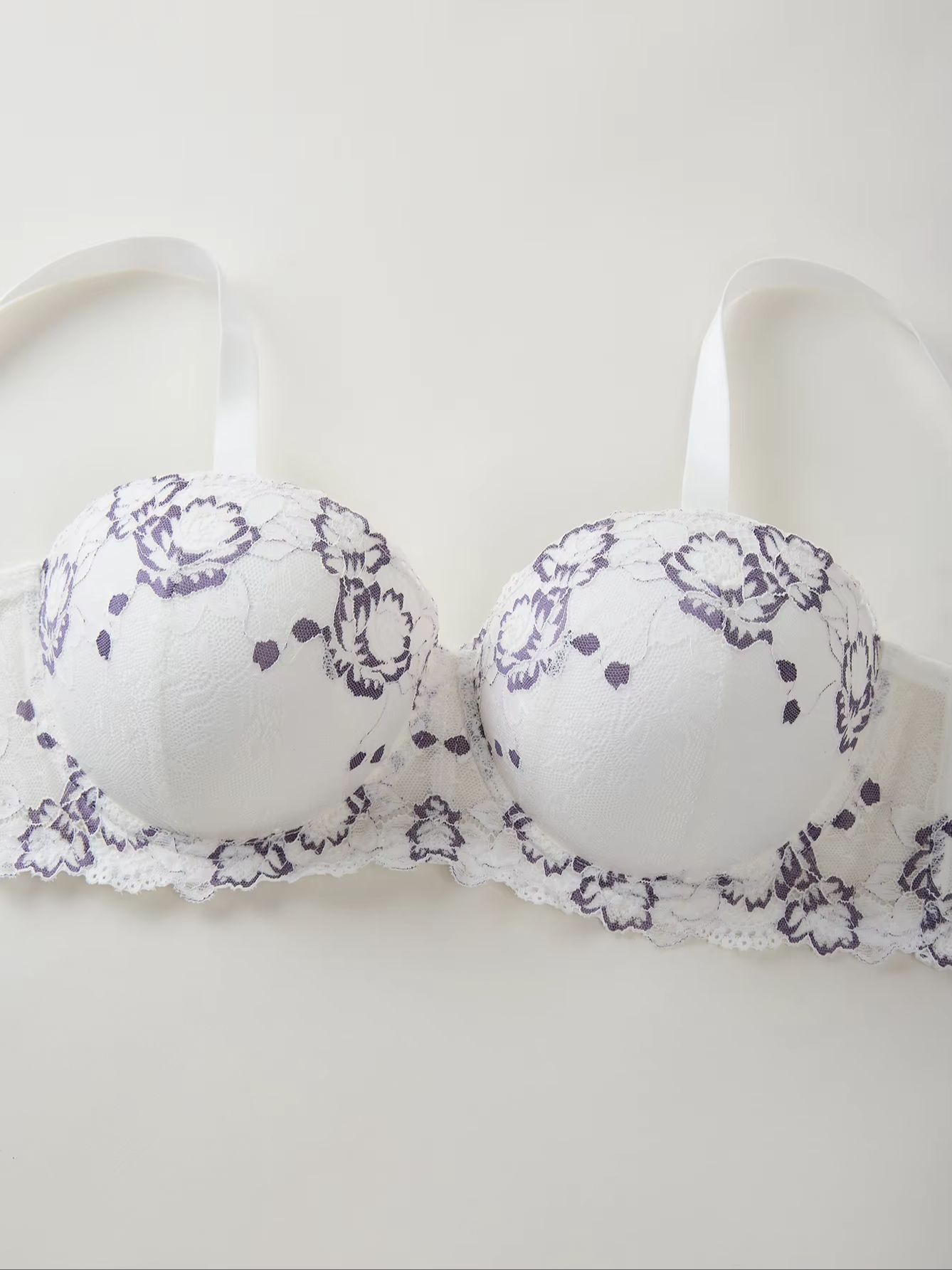 حمالة صدر نسائية بمقاسات كبيرة - مراجعة Underwire Bra Padded وسعره