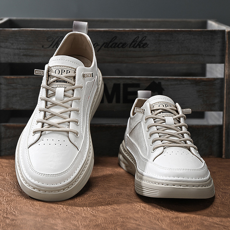 أحذية رياضية رجالية فاخرة من م - مراجعة New Balance Shoes 550 وسعره