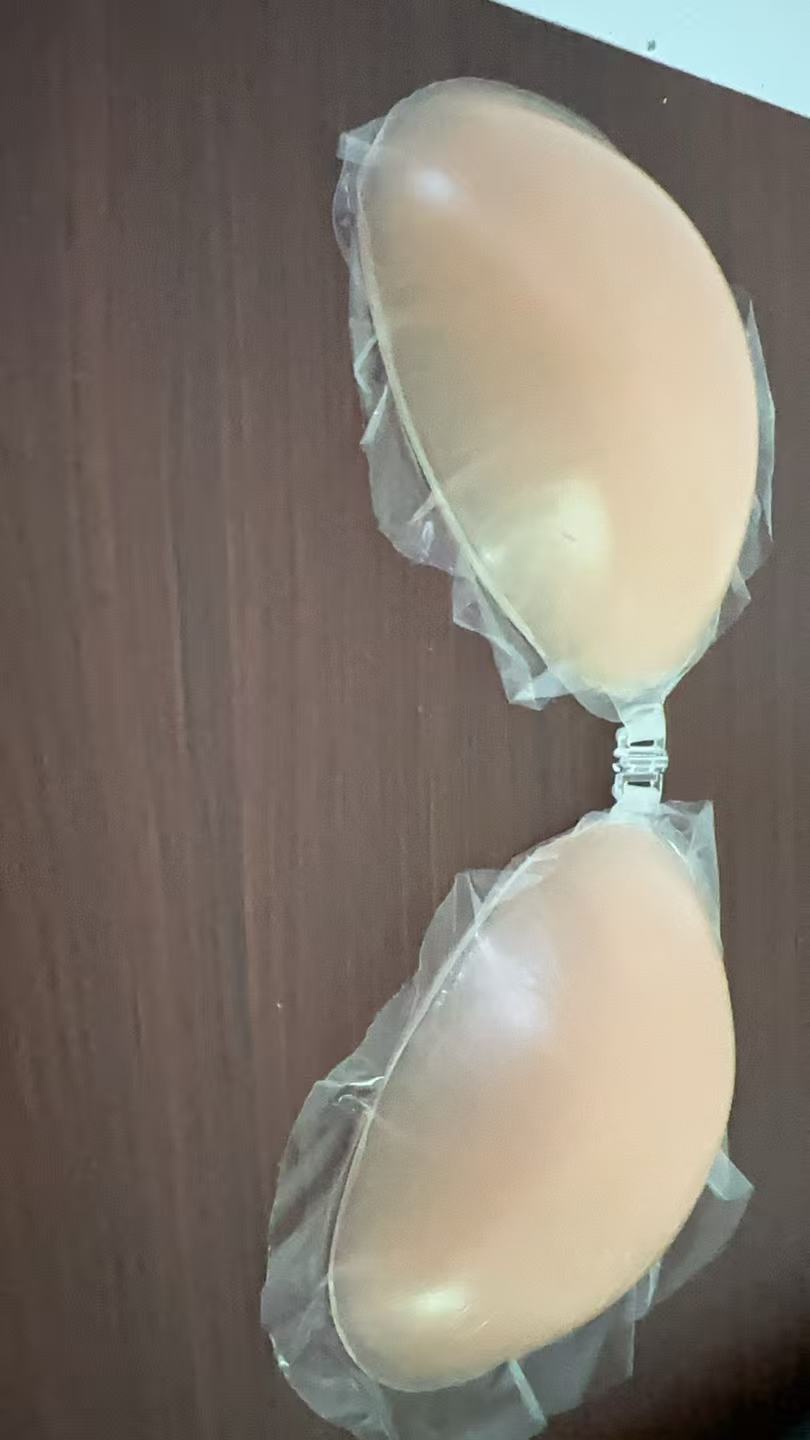 حمالة صدر سيليكون نوبرا للنساء - مراجعة Backless Bra Sticky وسعره