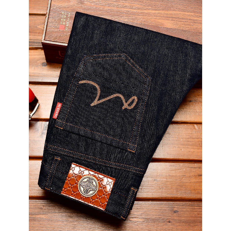 جينز أزرق داكن للرجال موضة خري - مراجعة Levis Jeans 501 وسعره