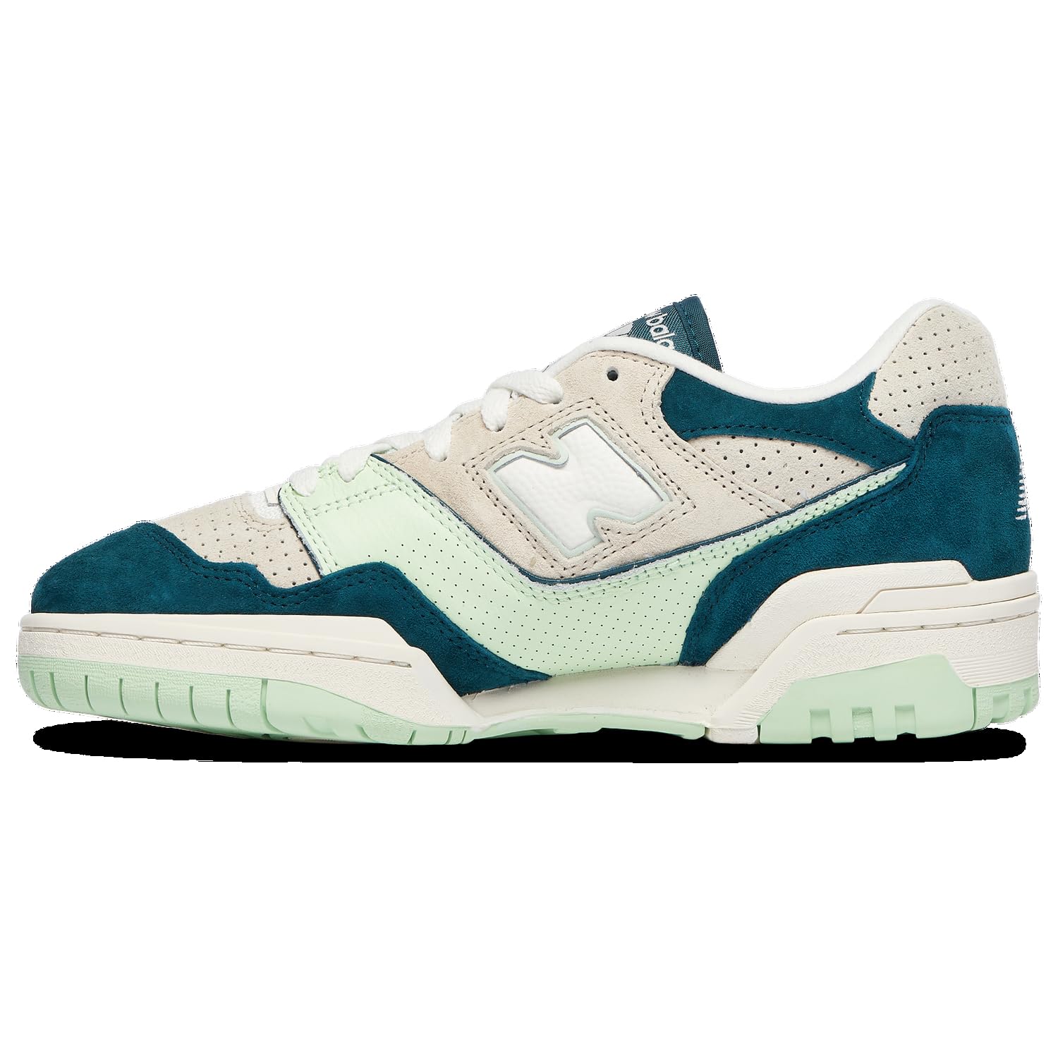 نيو بالانس 550 - أحذية رياضية  - مراجعة New Balance Shoes 550 وسعره